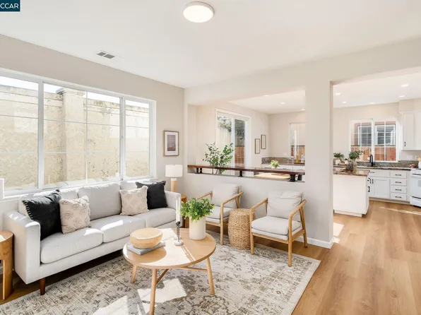 343 Accolade Dr, San Leandro, CA 94577