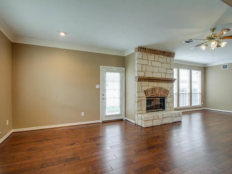 224 Heatherwood Dr — Photo 7
