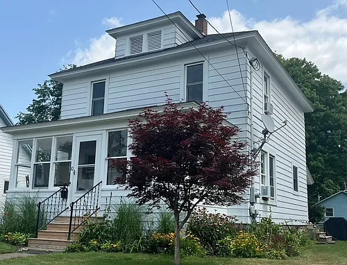 10 Jackson Ave Photo 1