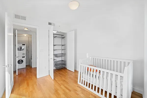 Rented by Oxford Property Group | media 17