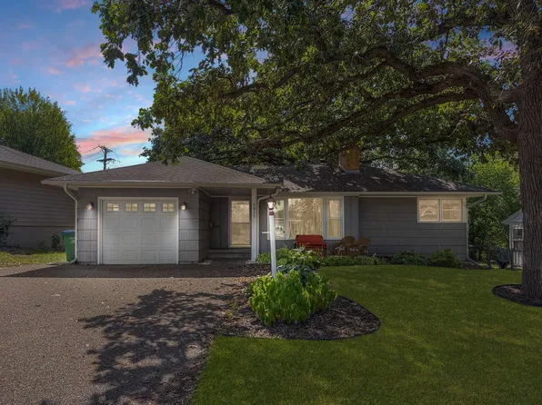 6815 Eliot View Rd, Saint Louis Park, MN 55426