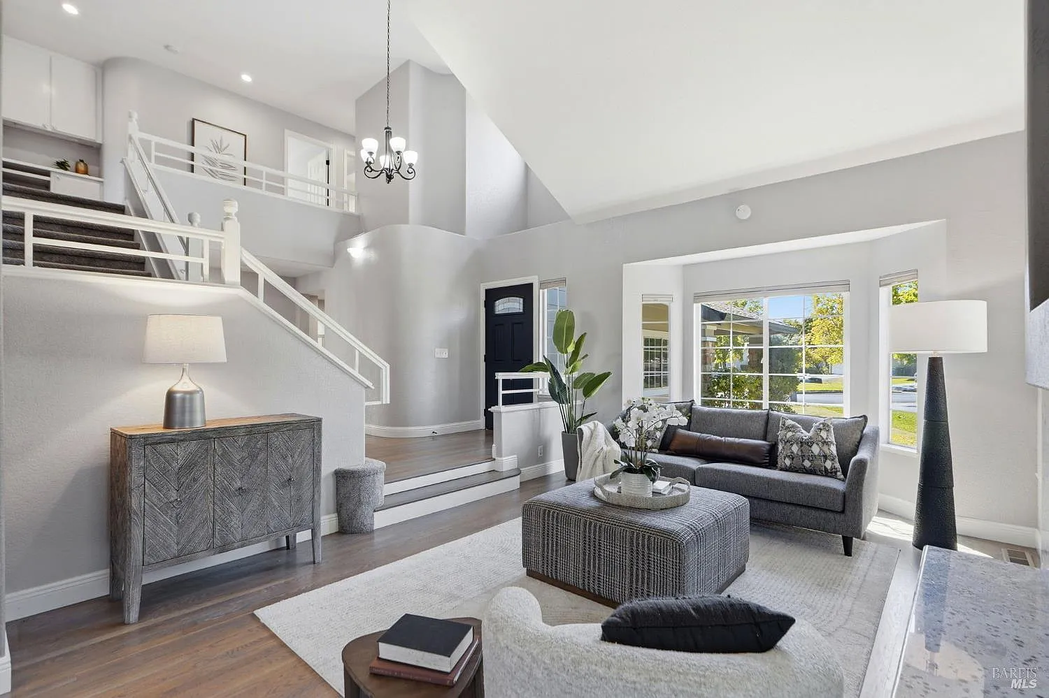 372 Fireweed Court - Photo 4
