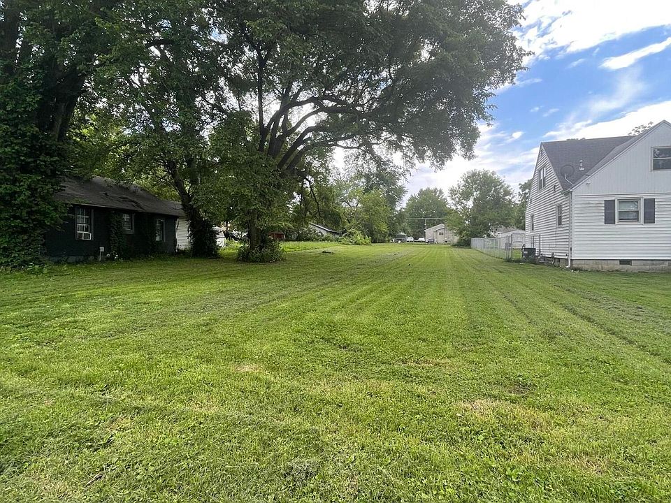 2nd image of 000 W Lee Street