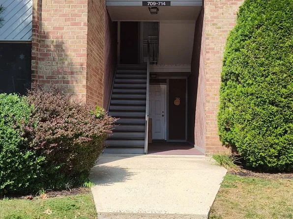 709 Edison Glen Ter, Edison, NJ 08837