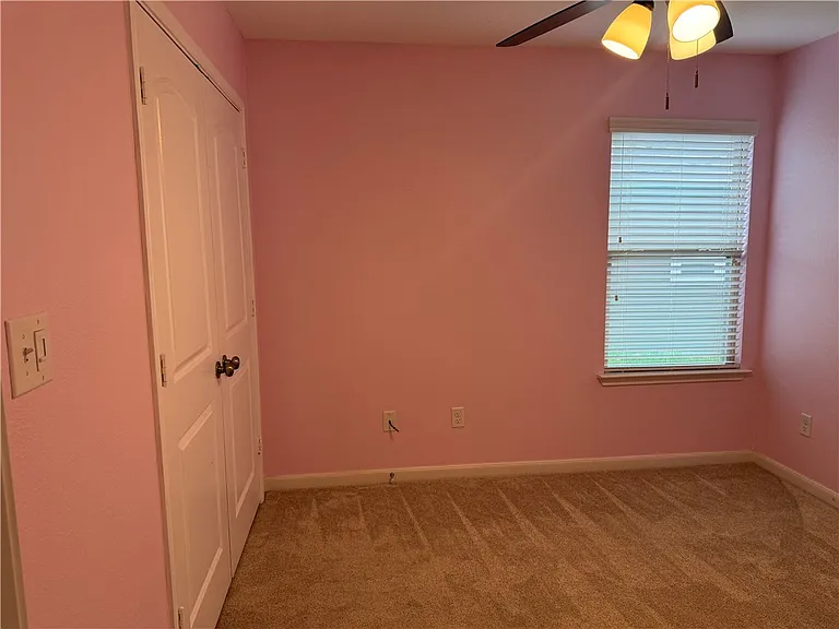 2071 Positano Loop — Photo 21