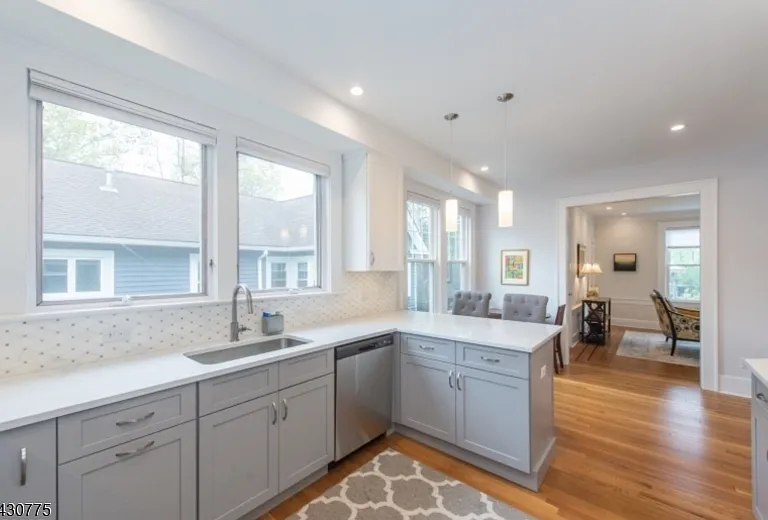 238 Park St #2 — Photo 4