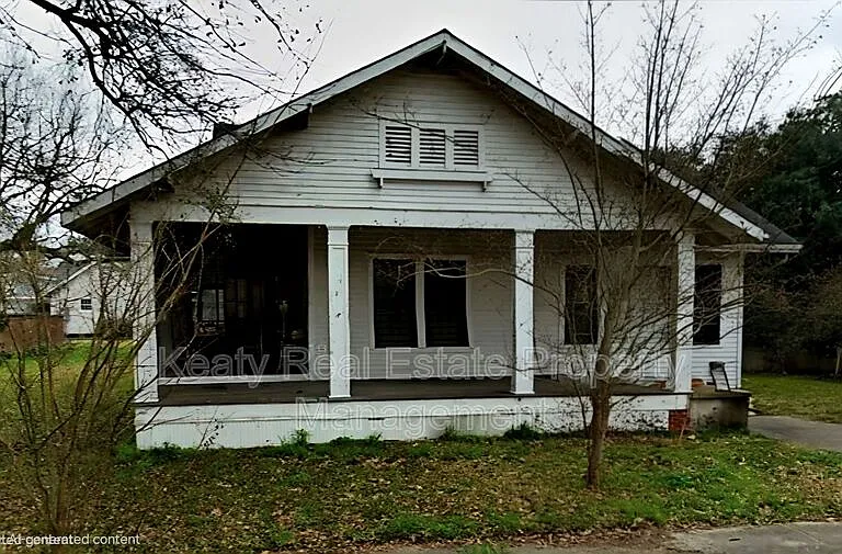 223 General Gardner Ave — Photo 1