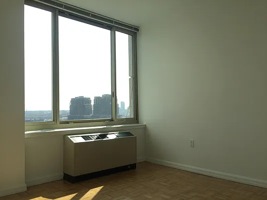 Rented by Bozzuto Management | media 32