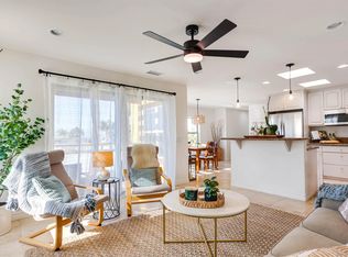 379 Bonair St, La Jolla, CA 92037