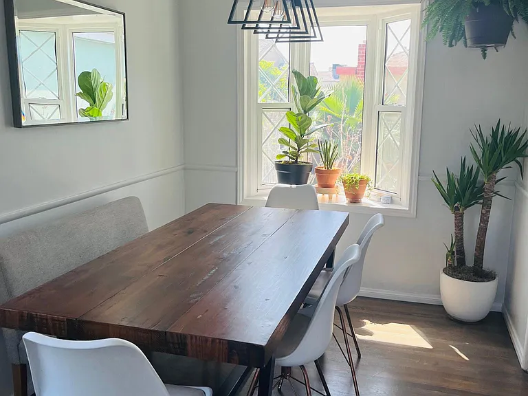 15607 S Wilton Pl — Photo 10