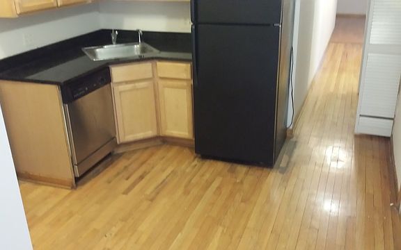 5th image of 6314 N Fairfield Ave
