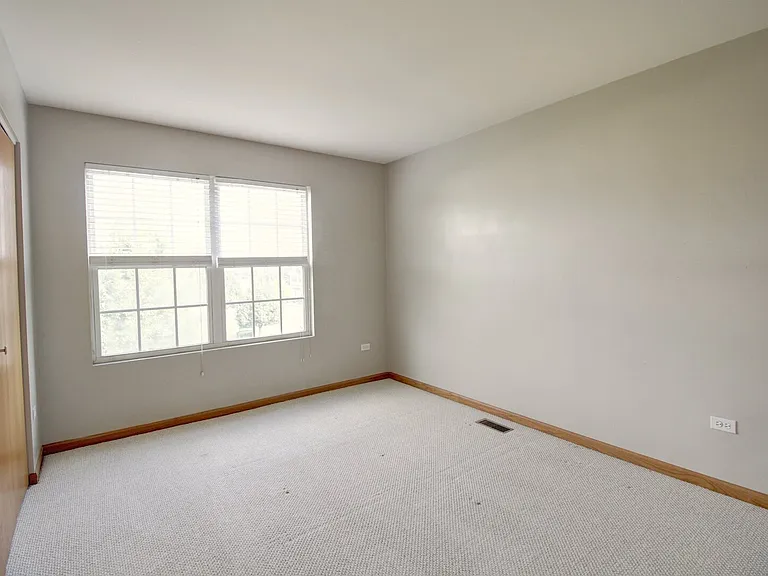 238 S Alder Creek Dr — Photo 8