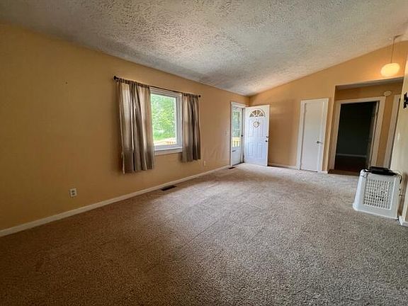 4th image of 59 Penlawn Ct