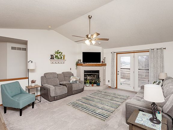 5th image of 2806 NW North Creek Cir