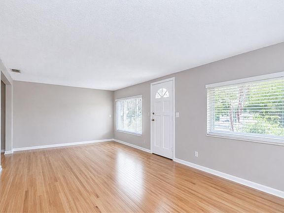 5th image of 5381 43RD AVENUE N