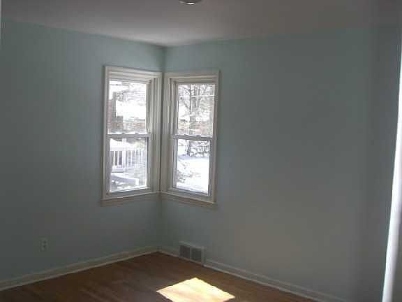 5th image of 24011 Norwood Ave