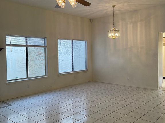 3rd image of 5721 Burnhamwood Pl NE