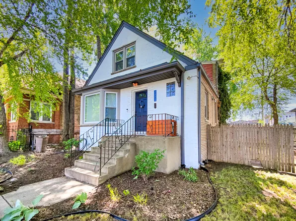 4907 W Altgeld St, Chicago, IL 60639