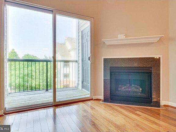 5th image of 11351 Aristotle Dr APT 304