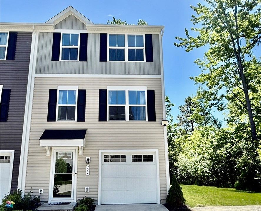 1st image of 141 Grass Ct