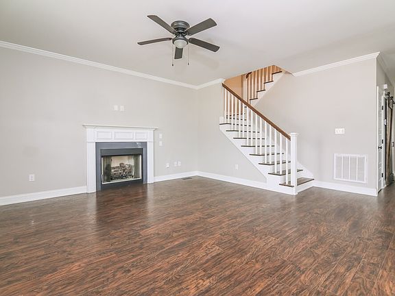 5th image of 255 Ashley Woods Ct