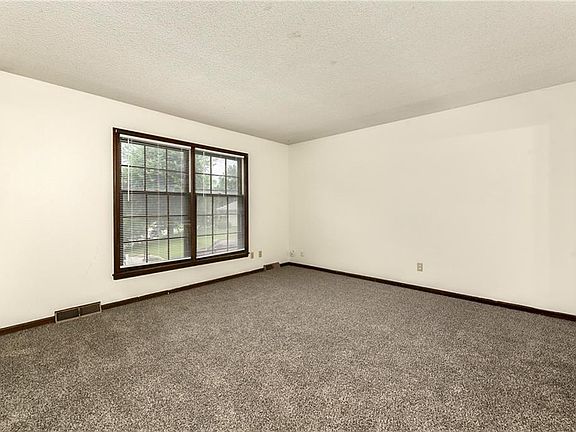 5th image of 1708 Pawnee Ct
