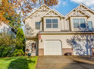 7379 NE Nelly St, Hillsboro, OR 97124