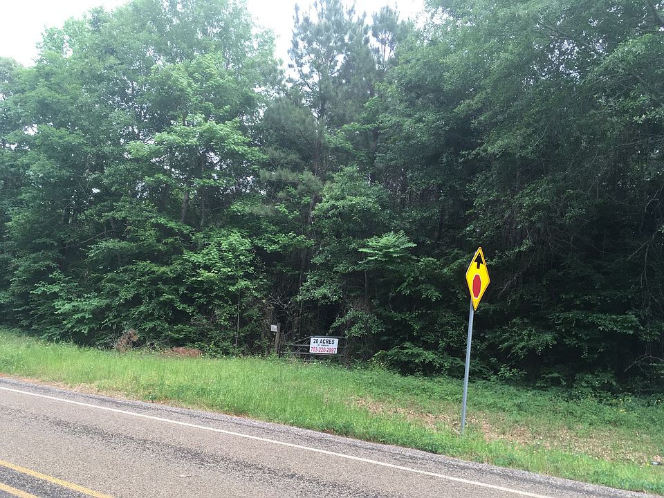 1st image of 760 Woodland Hls
