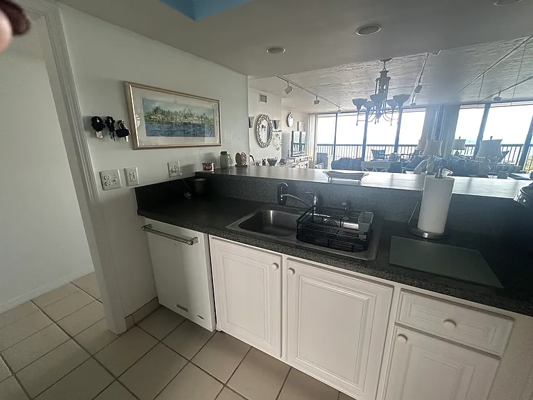 4141 Ocean Dr #403 — Photo 11