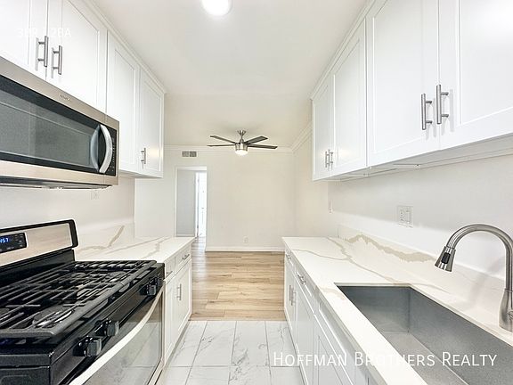 3rd image of 6023 Whitsett Ave #1A