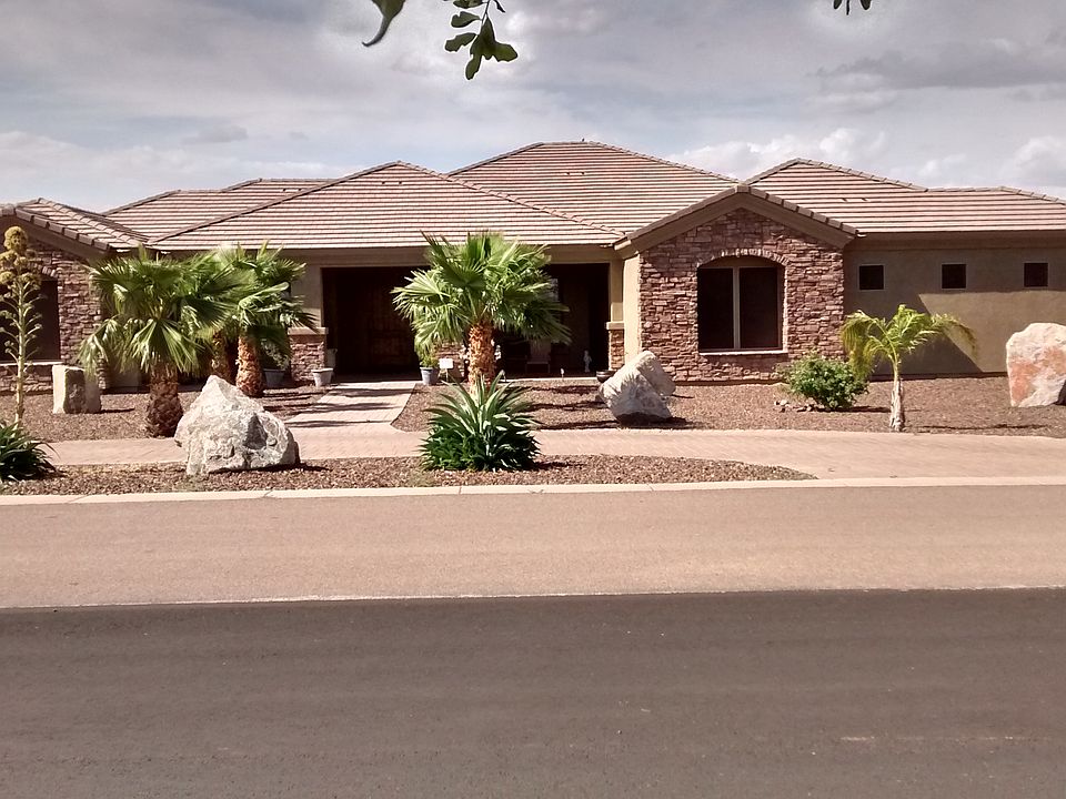 1st image of 15928 W Ironwood Dr