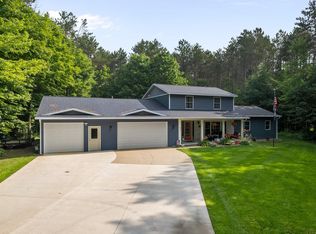834 Woodcrest Dr, Gaylord, MI 49735