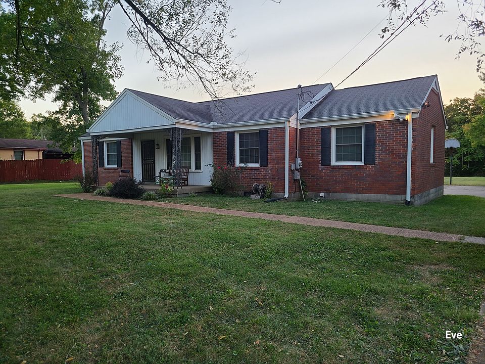 1st image of 2913 Stanwyck Dr