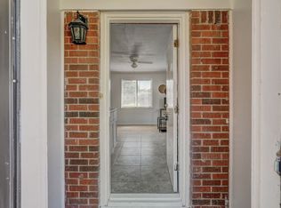 1100 NW 27th St APT B, Oklahoma City, OK 73106