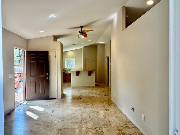 120 Carol Canyon Dr