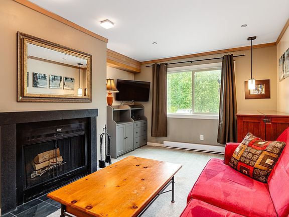 3rd image of 2021 Karen Cres #105
