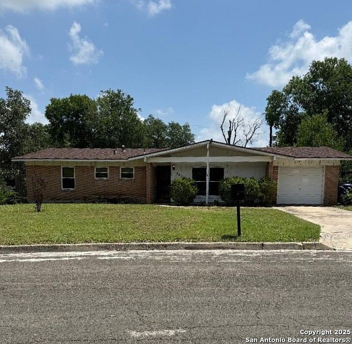 1st image of 4606 trailwood