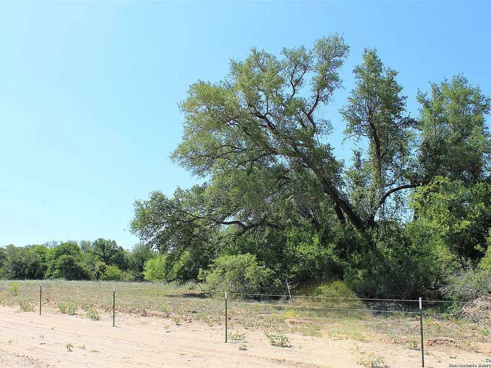 1st image of TBD PR Vista Hills Ln Lot #33