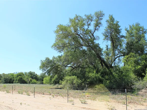 TBD PR Vista Hills Ln Lot #33, Somerset, TX 78069