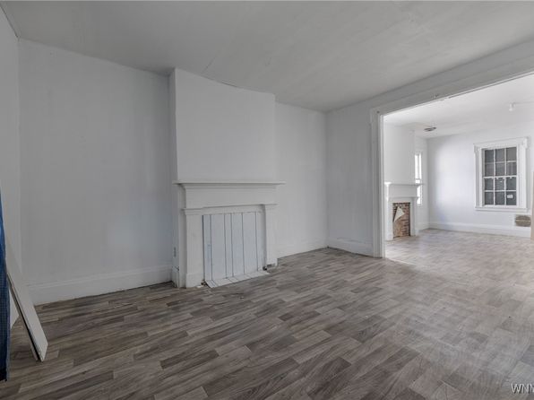 buffalo-new-york-30171947 picture