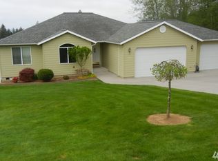 17 Skyline Dr, Cathlamet, WA 98612