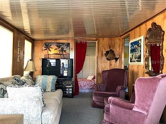 5th image of 542 Fleetwood St #253