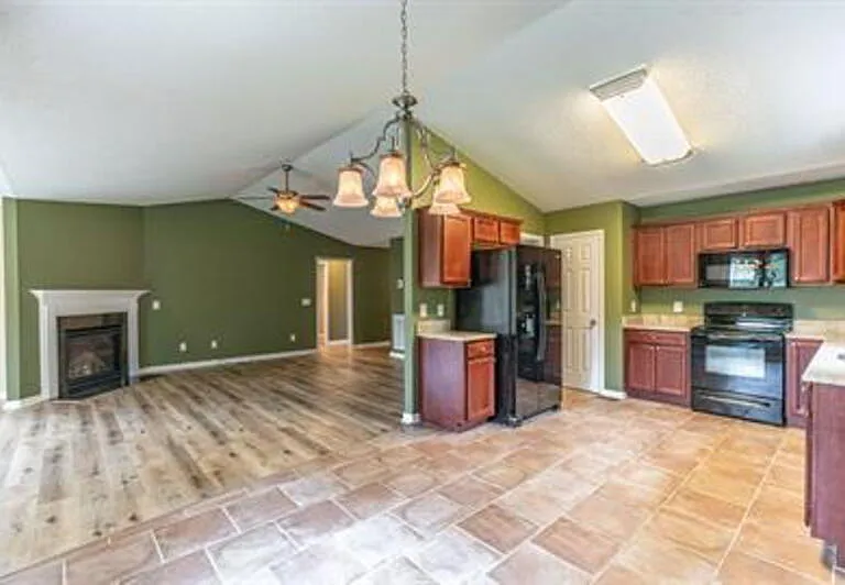 428 Green Links Dr — Photo 14