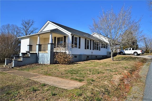1st image of 2631 Country Acres Pl