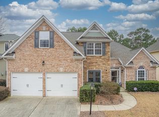 560 Roland Manor Dr, Dacula, GA 30019