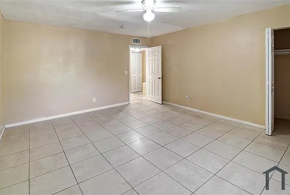 2231 NW 59th Way — Photo 13