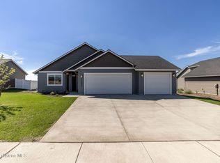 11877 N Entwistle Way, Rathdrum, ID 83858