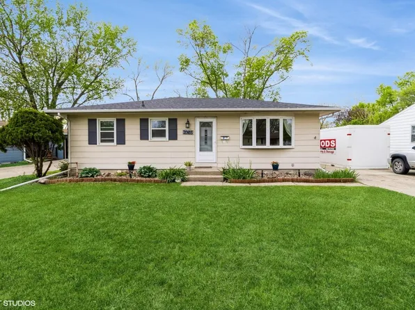 2303 Melrose Ave, Ames, IA 50010