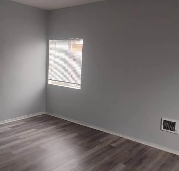 441 W Cowles St #441 — Photo 8