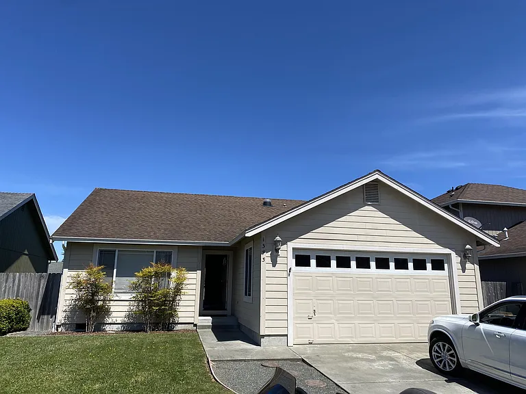 1373 Wrangler Ct — Photo 2